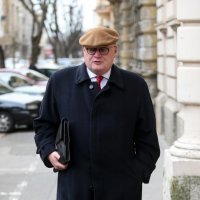 Policija dovodi Milana Bandića u zgradu USKOK-a na ispitivanje (2)