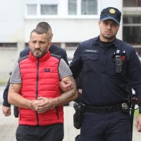 Karlovac: Privođenje dvojice osumnjičenih za pljačku zaštitarskih kombija