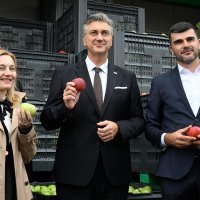 Plenković na otvarnju LDC-a za jabuke