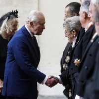 Kralj Charles i kraljica Camilla u posjeti papi Lavu