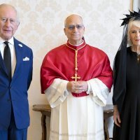Kralj Charles i kraljica Camilla u posjeti papi Lavu