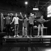 Muškarac upoznaje ženu