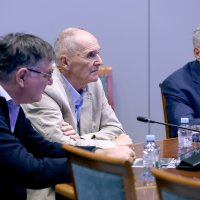 U Saboru održan okrugli stol 'Znanstveni pristup istraživanju žrtava Jasenovca