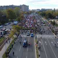 Tisuće srpskih studenata krenulo je prema Novom Sadu