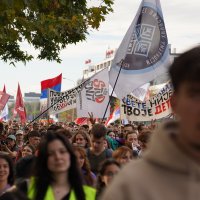 Tisuće srpskih studenata krenulo je prema Novom Sadu