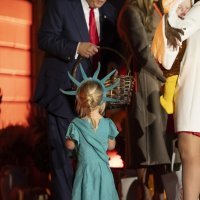 Donald Trump i Melania Trump na Noć vještica