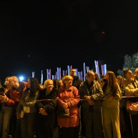 Veliki broj građana u Novom Sadu dočekuje studente