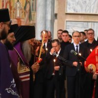 Aleksandar Vučić, državni vrh i Porfirije na molitvi za žrtve pada nadstrešnice u Novom Sadu