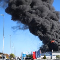 Požar u skladištu guma u Sv. Nedelji