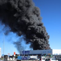 Požar u skladištu guma u Sv. Nedelji