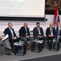 Ivan Anušić na Strateškom forumu obrambene industrije u Slavonskom Brodu