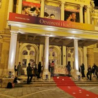 Umjetnice i aktivisti u Rijeci prekinuli premijeru Naharinove predstave i pozvali na bojkot