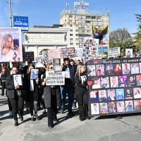 Skoplje: Prije početka suđenja za požar u diskoteci Pulse u Kočanima održan je prosvjed Marš anđela