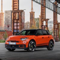 Abarth 600e Competizione Edizione Milano Cortina 2026