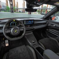 Abarth 600e Competizione Edizione Milano Cortina 2026