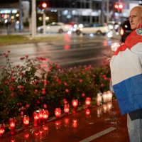 Svijeće u hrvatskim gradovima za Vukovar i Škabrnju