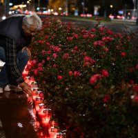 Svijeće u hrvatskim gradovima za Vukovar i Škabrnju