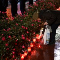 Svijeće u hrvatskim gradovima za Vukovar i Škabrnju
