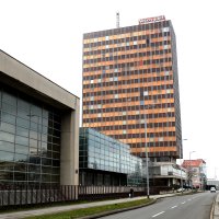 Vjesnikov neboder prije velikog požara