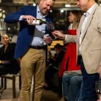 Ekskluzivno druženje s Ivanom i Raquel Rakitić – Eduro x Tapas & Wine