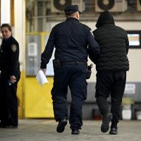 Privođenje uhićenih povezanih sa slučajem bolnice u Jankomiru