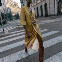 Zara: Satenske haljine