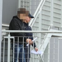 Privođenje tinejdžera koji su zapalili Vjesnik