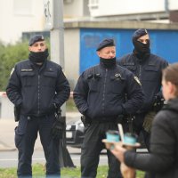 Prosvjed ispred stana Dalije Orešković