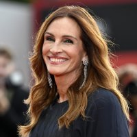 Julia Roberts