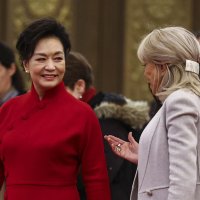 Peng Liyuan i Brigitte Macron