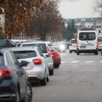 Uoči utakmice Dinama i Hajduka policija patrolira u Dubravi