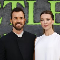 Justin Theroux i Nicole Brydon Bloom