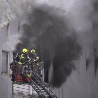 Ljubljana: Veliki požar izbio u skladištu Spara