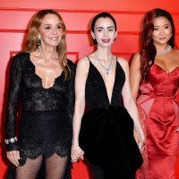 Philippine Leroy Beaulieu, Lily Collins i Ashley Park