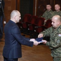 Anušić uručio medalje pripadnicima HV-a