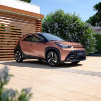 Novi Toyota Aygo X Hybrid stigao u Toyota salone