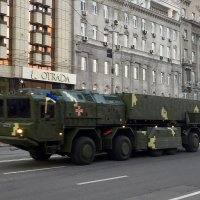 Mobilni lanser za Sapsan tijekom vojne parade u Kijevu 2018.