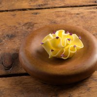 Atelier_Leicht_gesalzene_Heumilchbutter_vom_Biobauern_Berl © DanielSchvarcz