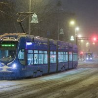 ZET-ovci brenerom odmrzavali tračnice