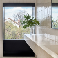 Hotel AKA Alexandria