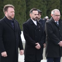 Položeni su vijenci na Memorijalnom groblju žrtava iz Domovinskog rata u Vukovaru