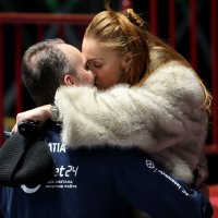 Dagur Sigurdsson s novom djevojkom