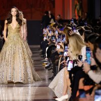 Deva Cassel na Elie Saab reviji
