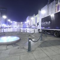 Kamioni s opremom za dočeka na Trgu bana Jelačića