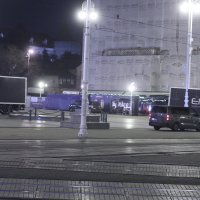 Kamioni s opremom za dočeka na Trgu bana Jelačića