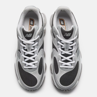 New Balance Abzorb 2000