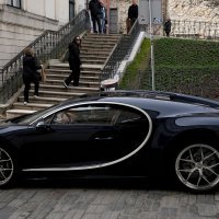 Bugatti u Radićevoj ulici na snimanju