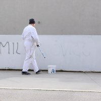Split: Osvanuli uvredljivi grafiti protiv Milanovića, natpisi brzo uklonjeni
