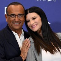 Carlo Conti i Laura Pausini