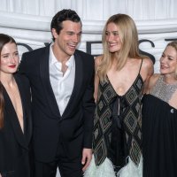 Grace Gummer, Paul Anthony Kelly, Sarah Pidgeon and Naomi Watts